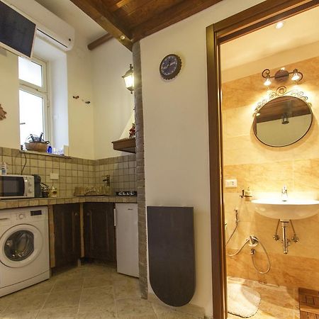 Underground Rome'S Room Εξωτερικό φωτογραφία