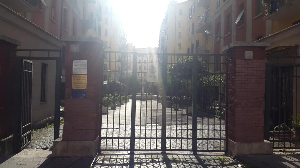 Underground Rome'S Room Εξωτερικό φωτογραφία