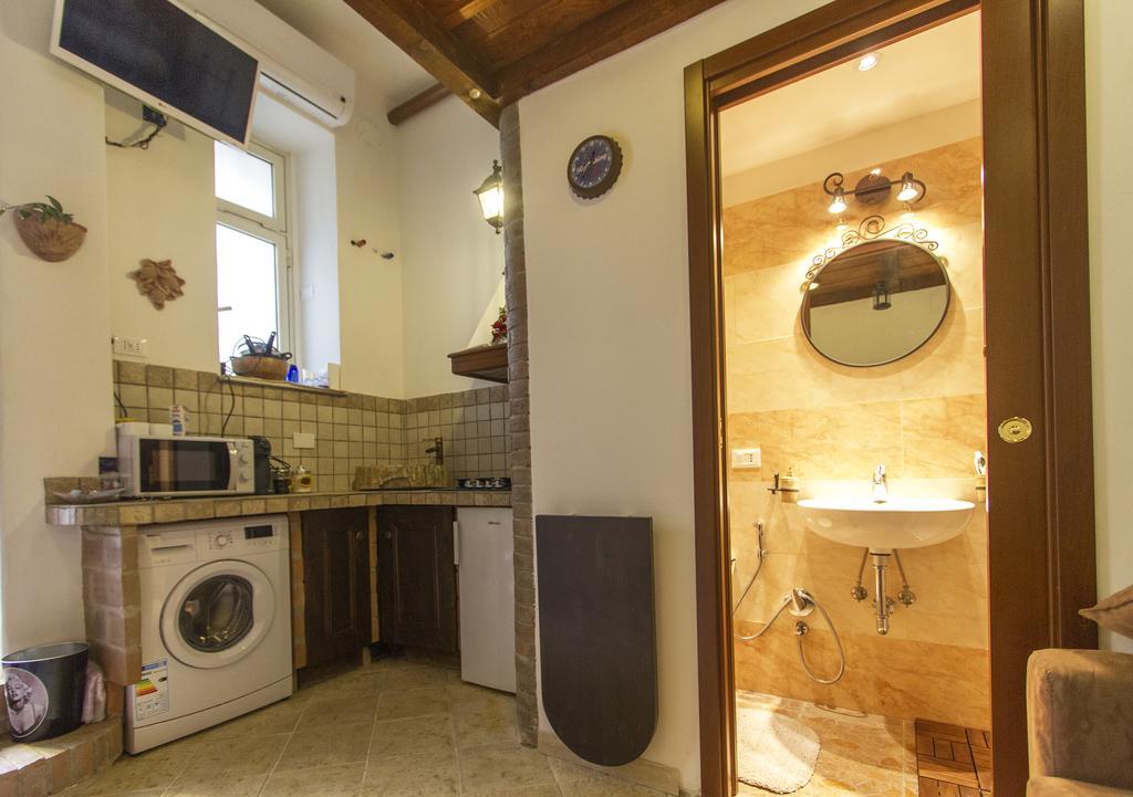 Underground Rome'S Room Εξωτερικό φωτογραφία